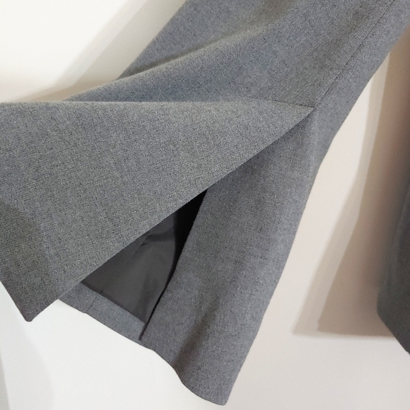 Faux fur grey blazer - Picture 3 of 3